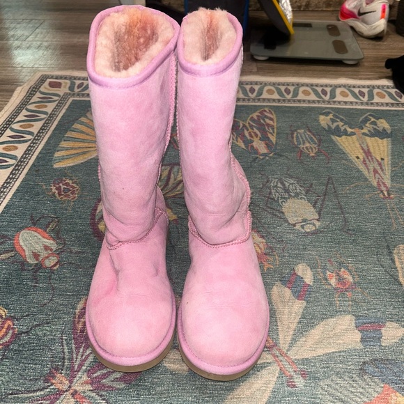 Pink Ugg Boots Size 5 - Picture 3 of 9